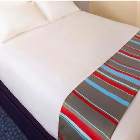 Travelodge Bracknell Eksteriør billede